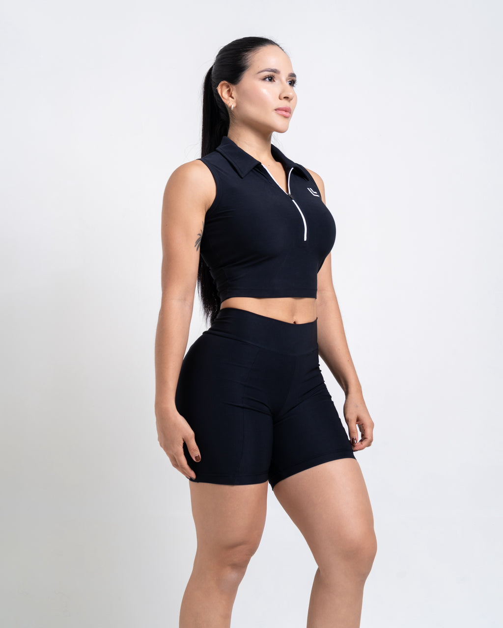 CAMISETA DEPORTIVA CON CREMALLERA - Dwell