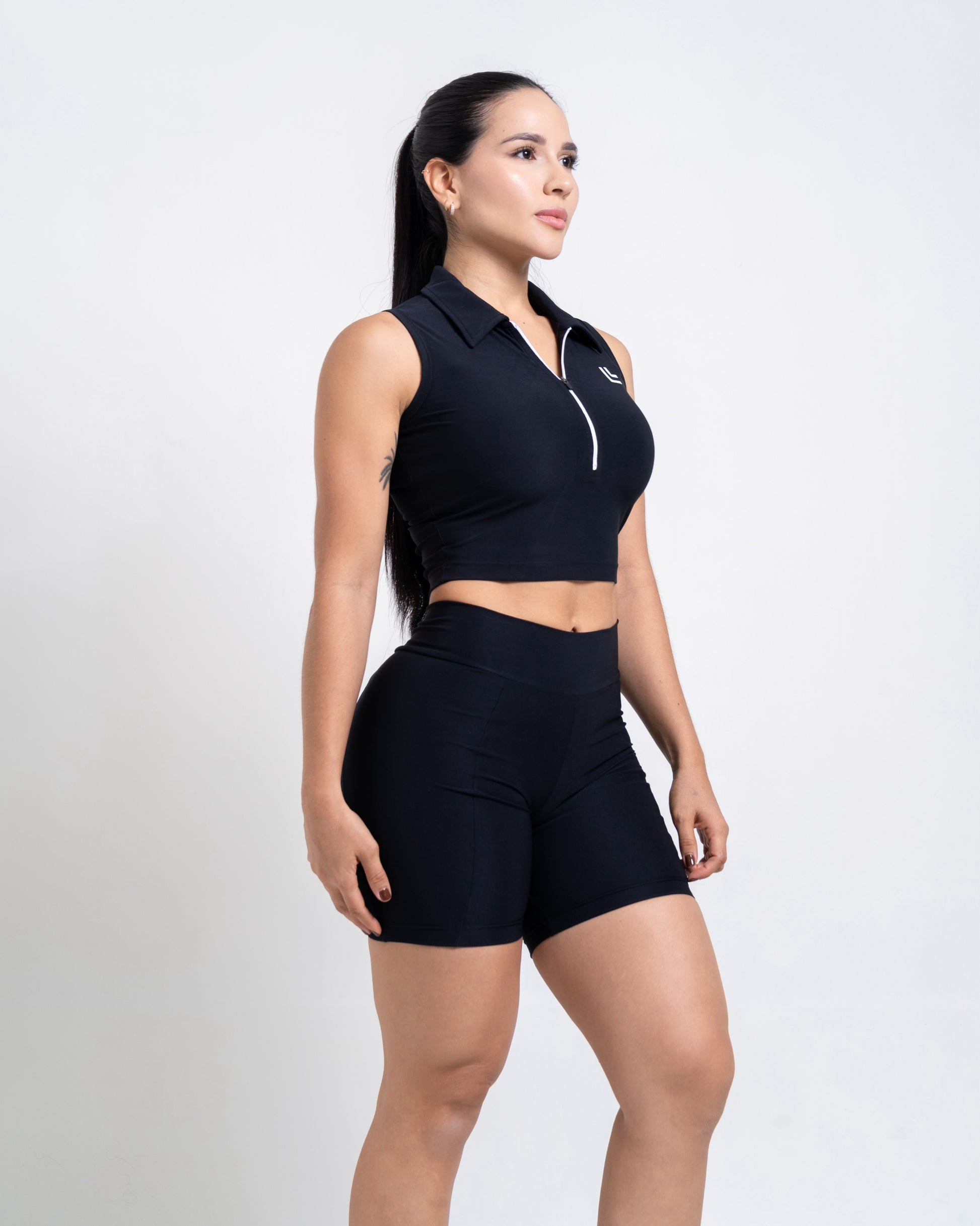 CAMISETA DEPORTIVA CON CREMALLERA - Dwell