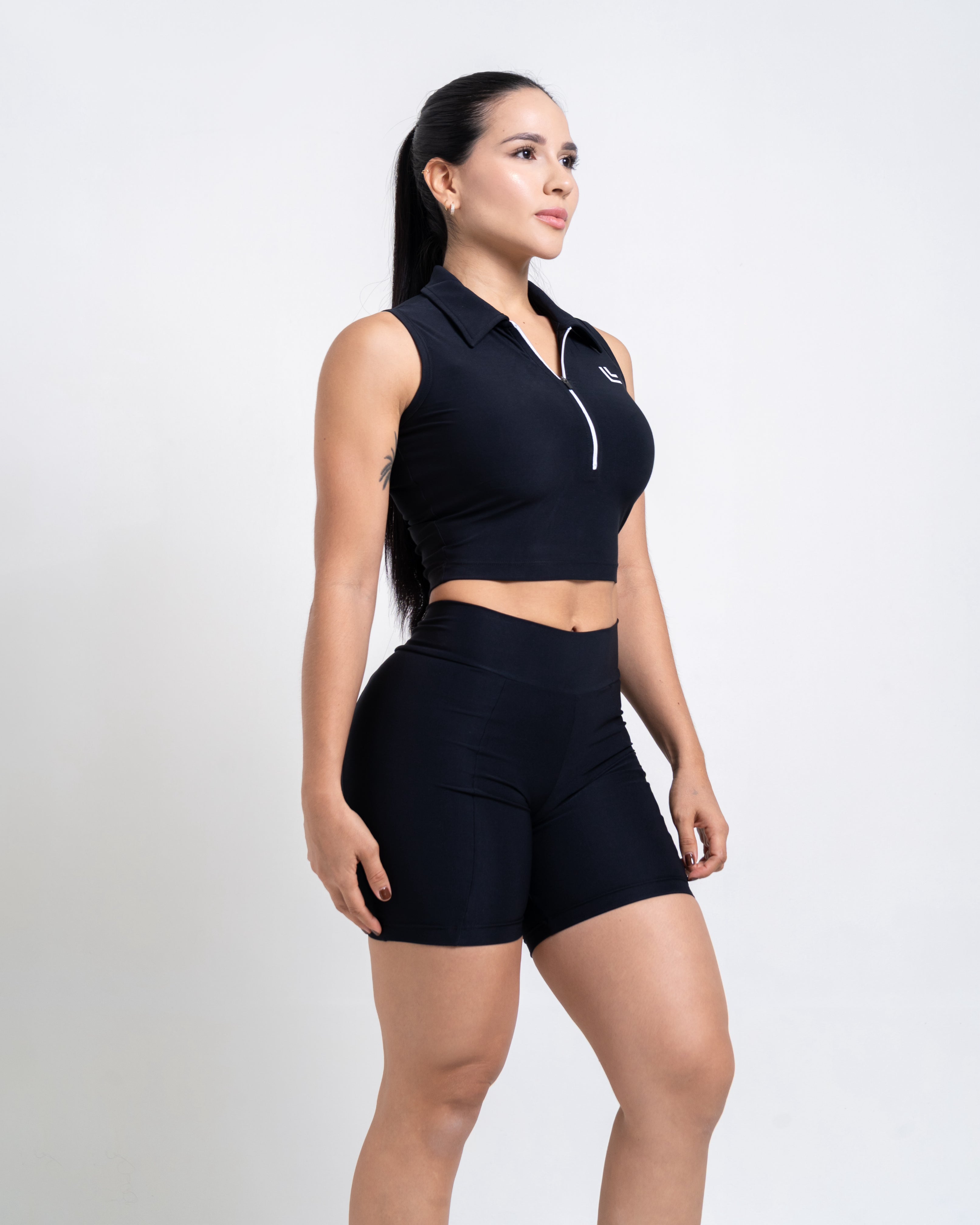 CAMISETA DEPORTIVA CON CREMALLERA - Dwell