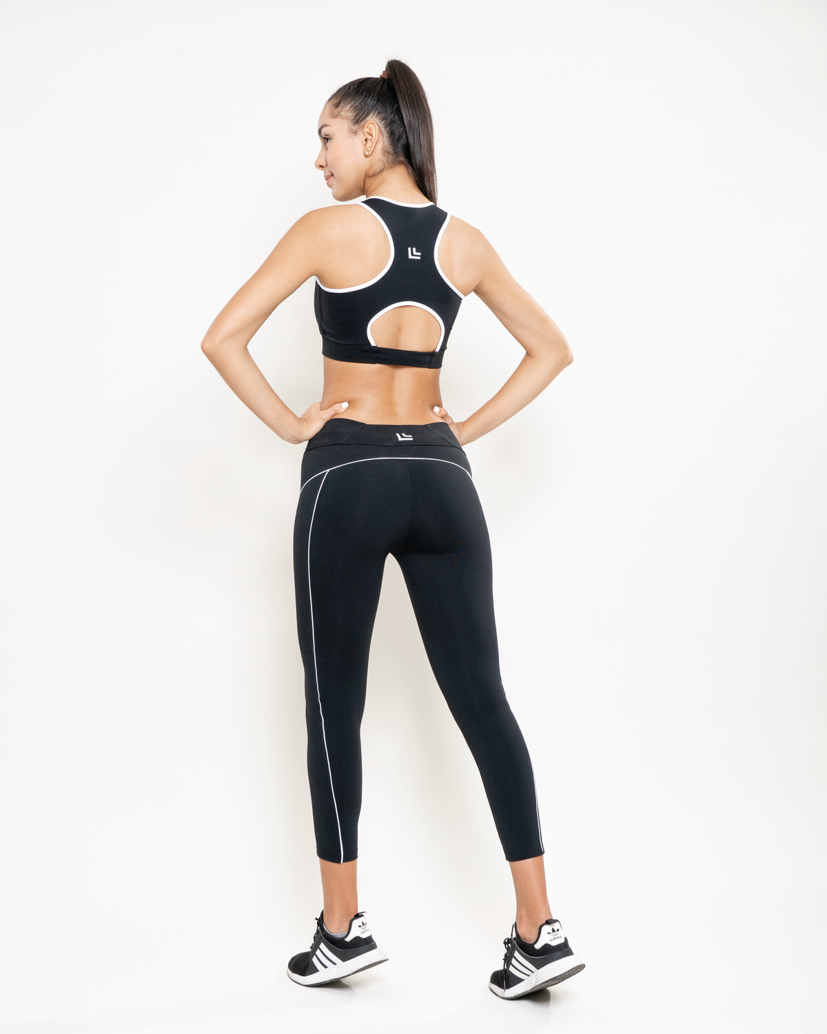 SET DEPORTIVO DWELL - Dwell