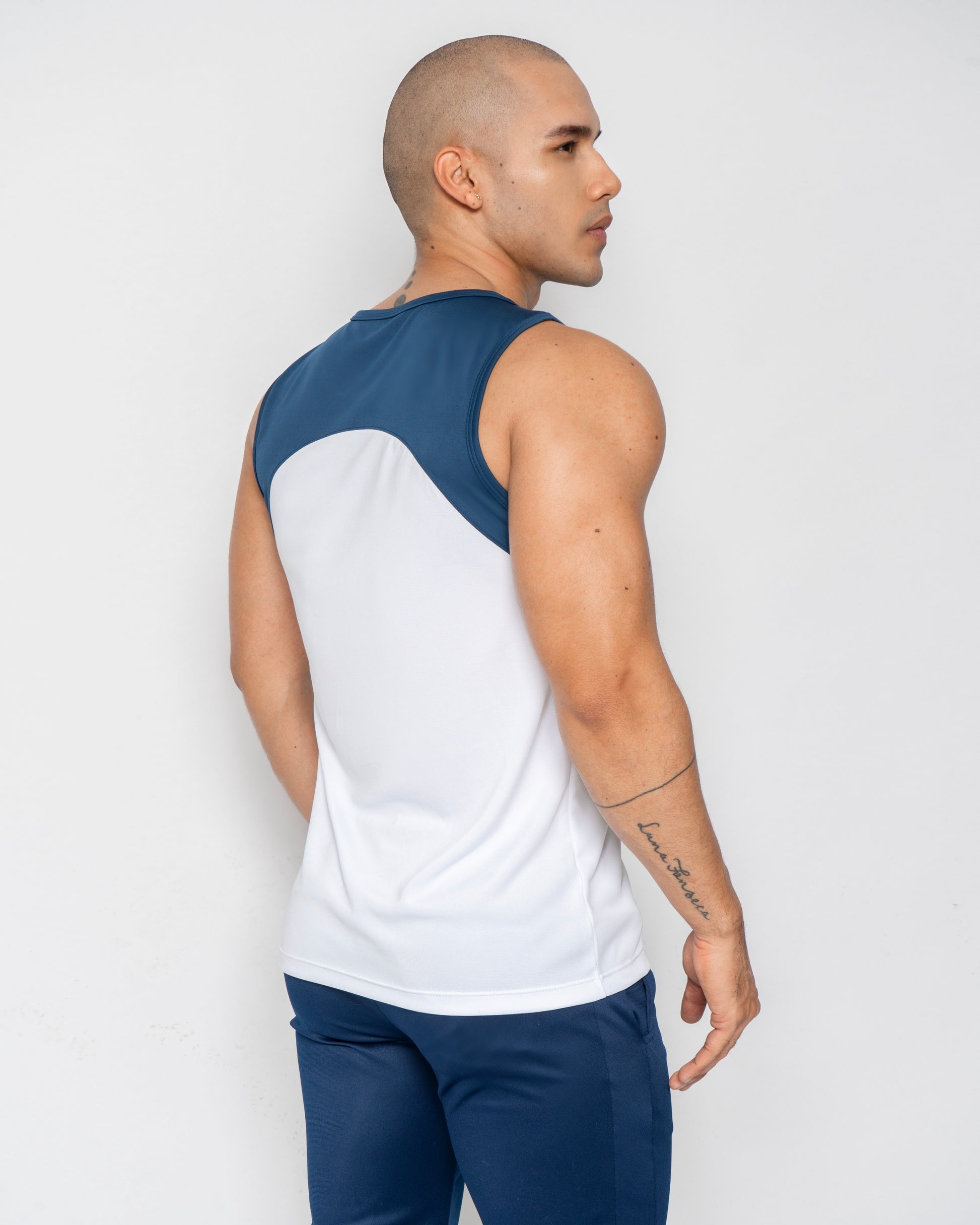 Camisilla Duck Dive - Dwell