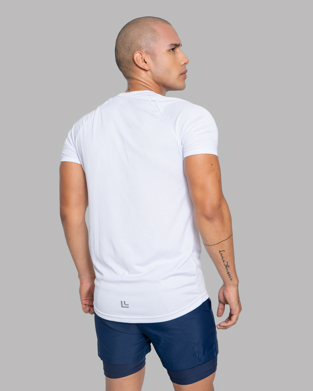 CAMISETA TECH - Dwell